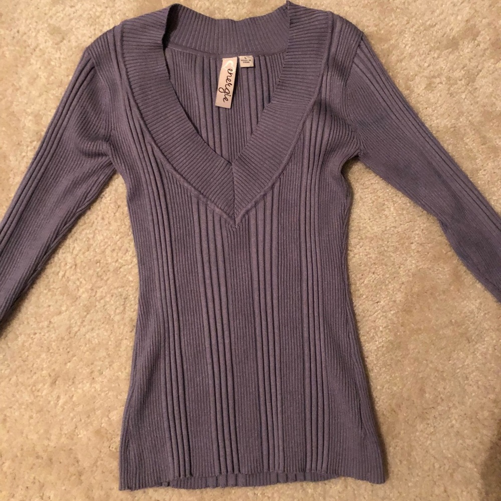 🌺Energie. Stretchy Gray Sweater🌺